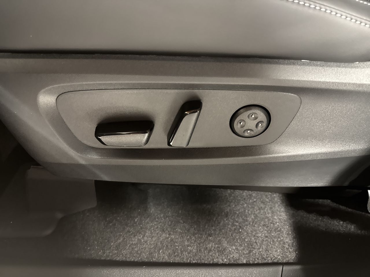 2026 INFINITI QX60 Luxe Image 29 of 34