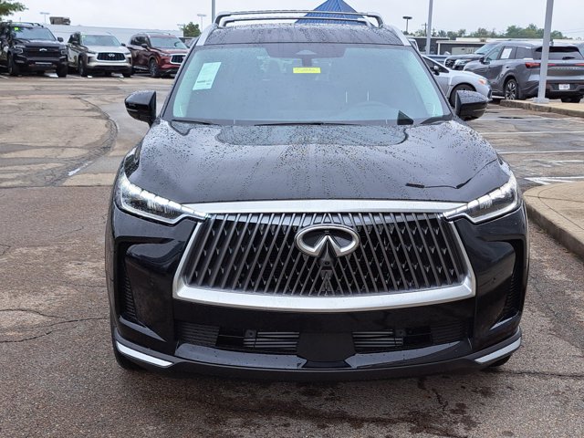 2026 INFINITI QX60 Luxe Image 2 of 17