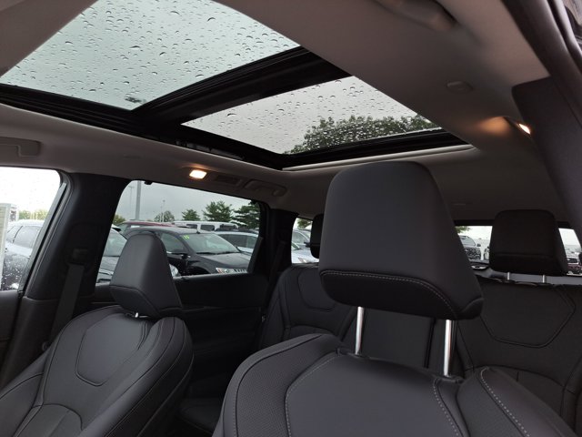 2026 INFINITI QX60 Luxe Image 7 of 17