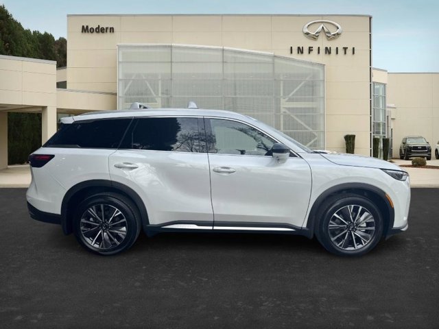 2026 INFINITI QX60 Luxe Image 4 of 25