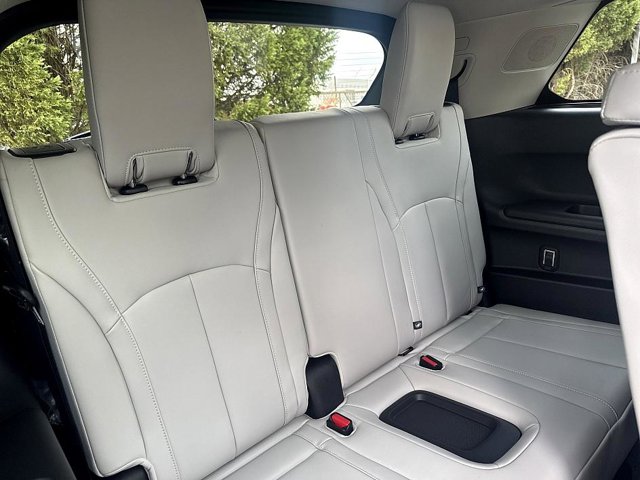 2026 INFINITI QX60 Luxe Image 12 of 25