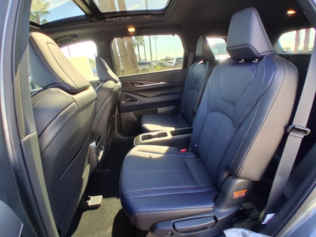 2026 INFINITI QX60 SPORT Image 10 of 27