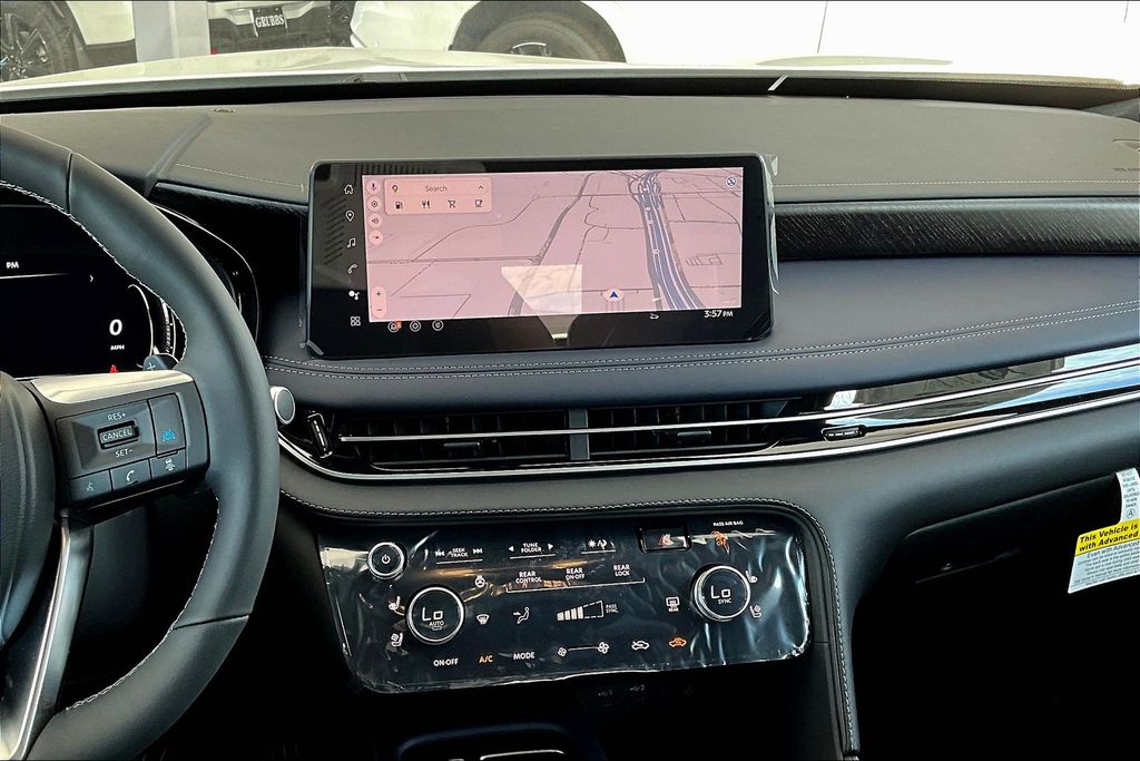 2026 INFINITI QX60 SPORT Image 11 of 26