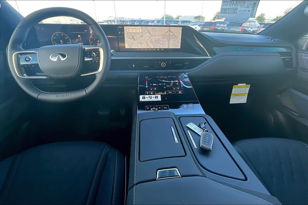 2026 INFINITI QX80 AUTOGRAPH Image 10 of 27