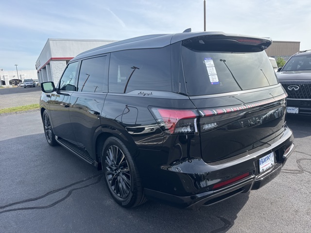 2026 INFINITI QX80 AUTOGRAPH Image 4 of 20