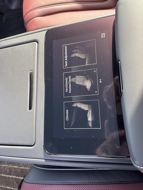 2026 INFINITI QX80 AUTOGRAPH Image 18 of 20