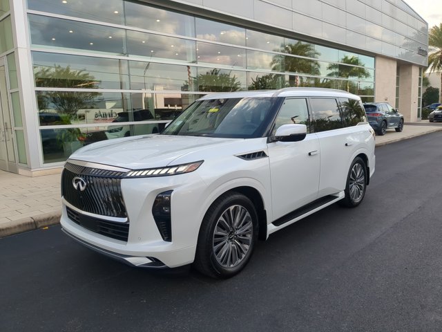 2026 INFINITI QX80 Luxe Image 1 of 38