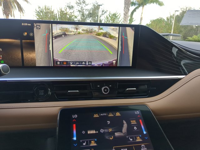 2026 INFINITI QX80 Luxe Image 21 of 38