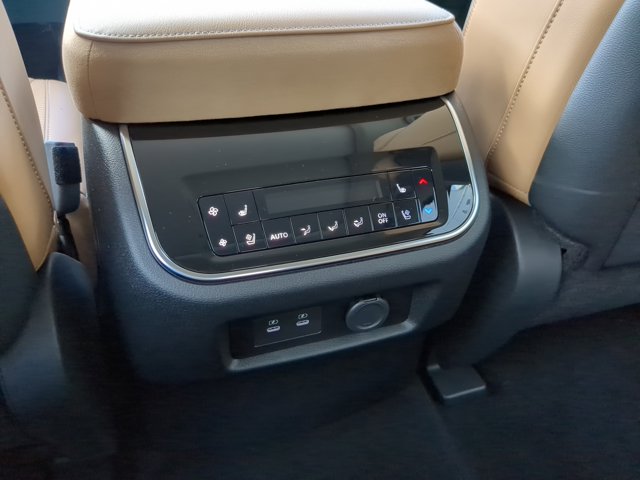 2026 INFINITI QX80 Luxe Image 29 of 38