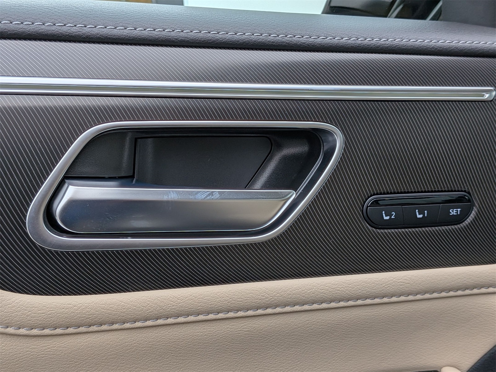 2026 INFINITI QX80 PURE Image 25 of 39