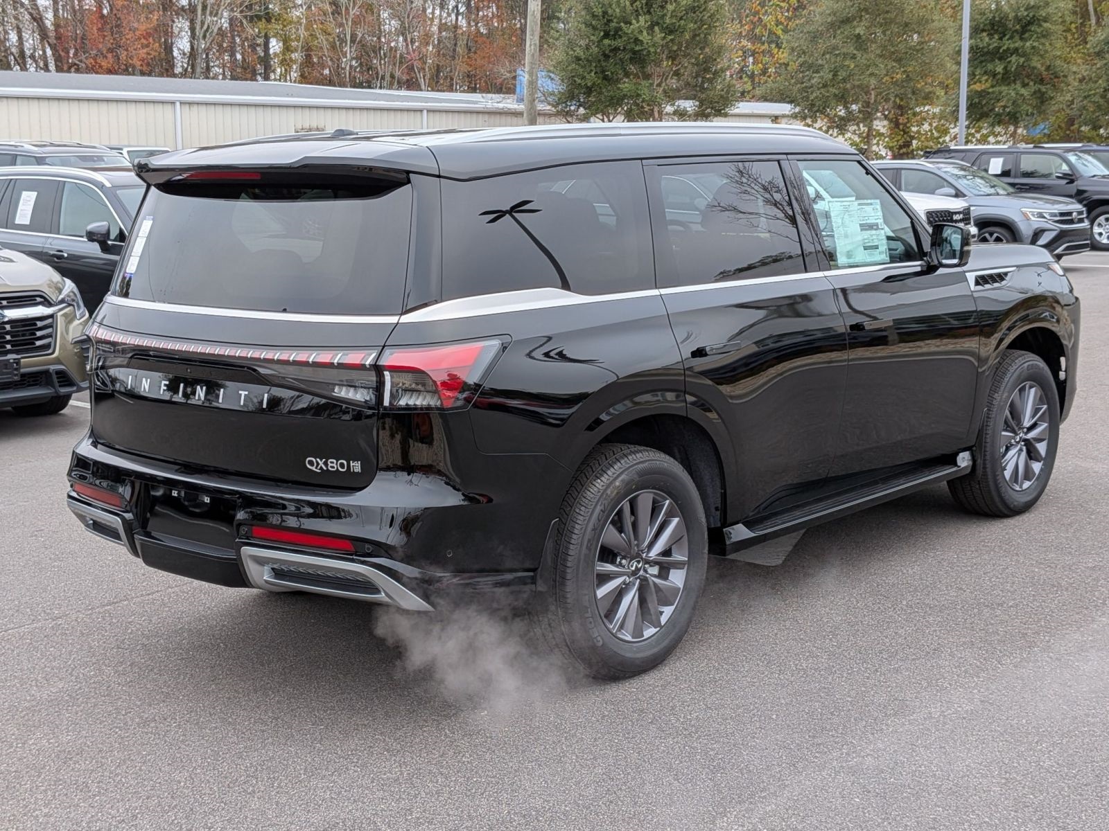 2026 INFINITI QX80 PURE Image 5 of 39