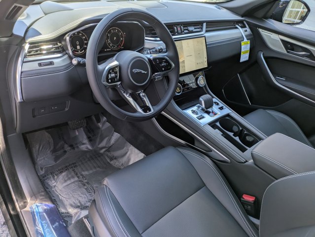 Vehicle image 12 of 15