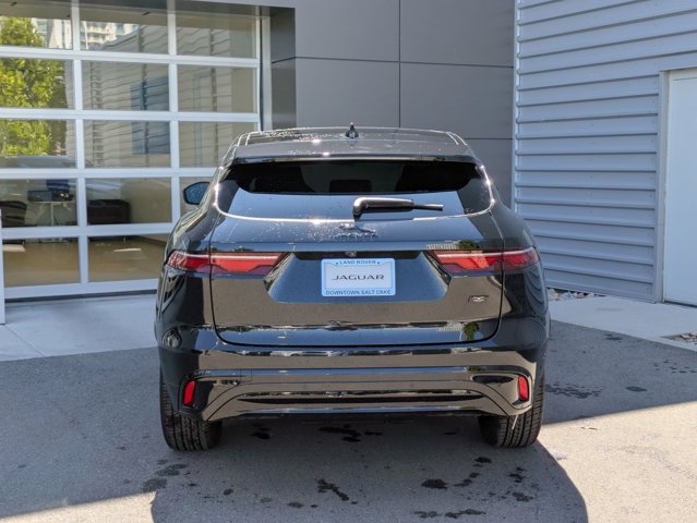 Vehicle image 6 of 15