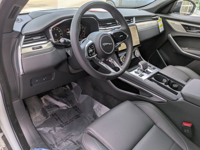 Vehicle image 9 of 15