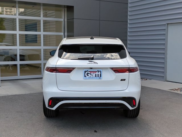 Vehicle image 6 of 15