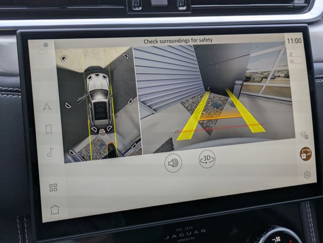 Vehicle image 11 of 15