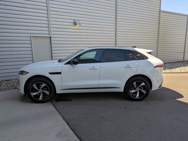 Vehicle image 8 of 15