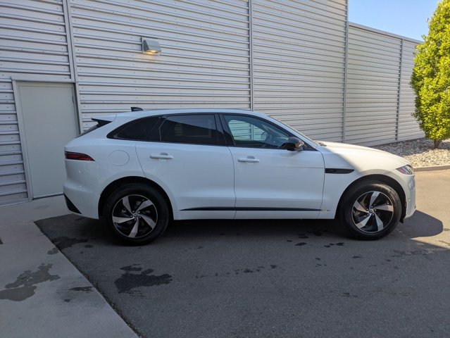Vehicle image 4 of 15