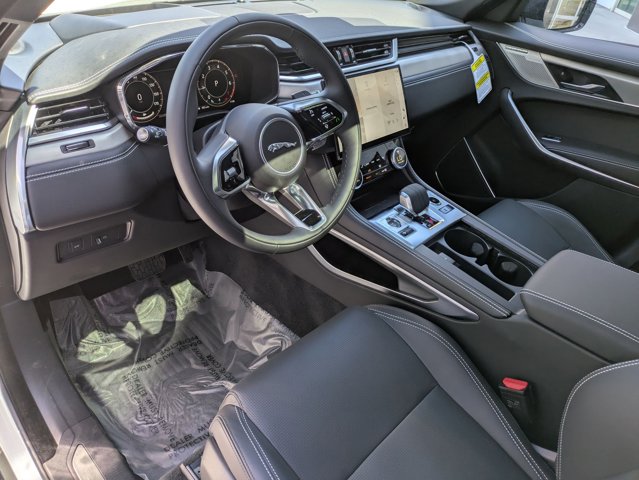Vehicle image 12 of 15