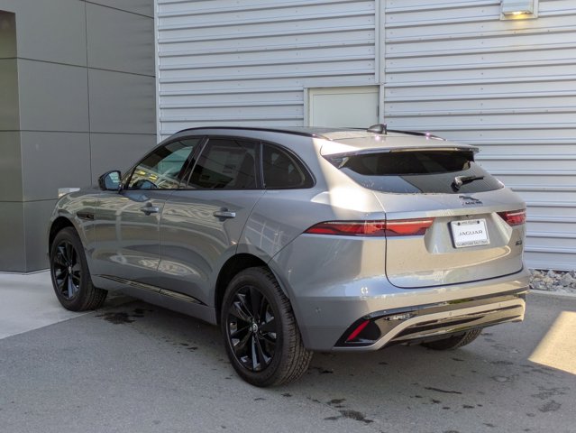 Vehicle image 7 of 15