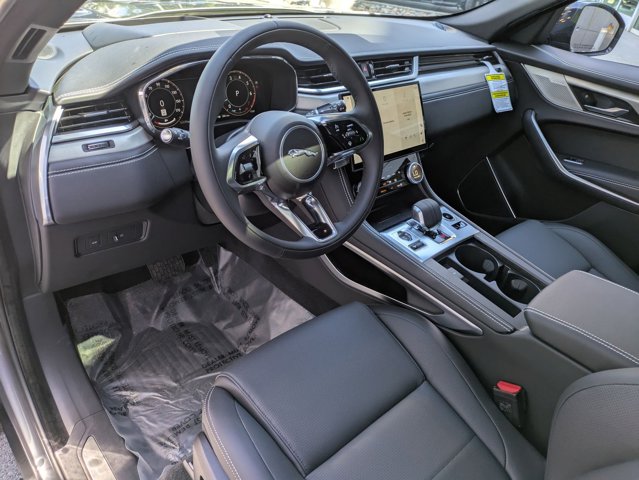 Vehicle image 12 of 15