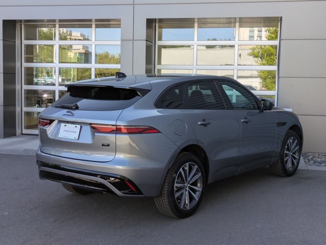 Vehicle image 5 of 15