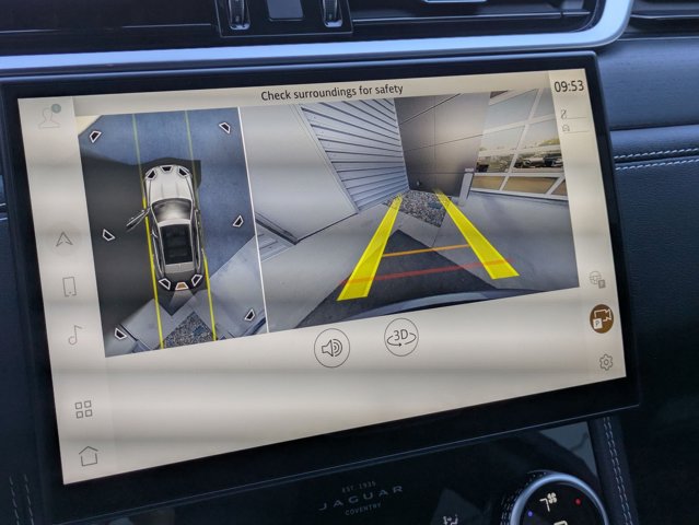 Vehicle image 14 of 15