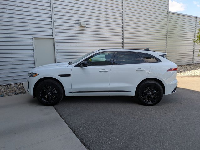 Vehicle image 13 of 27