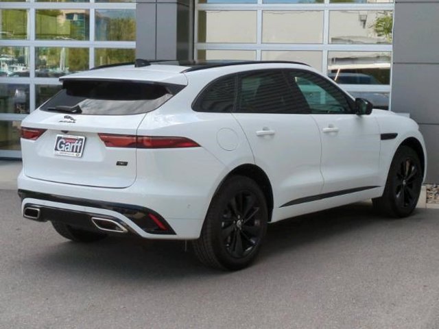 Vehicle image 8 of 27