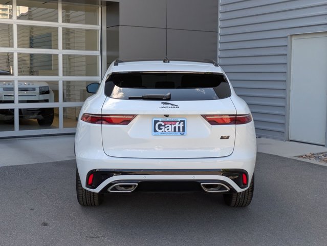 Vehicle image 10 of 27