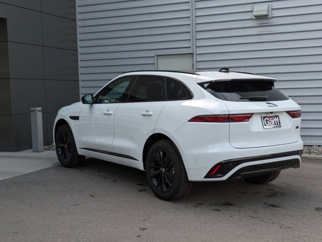 Vehicle image 7 of 15
