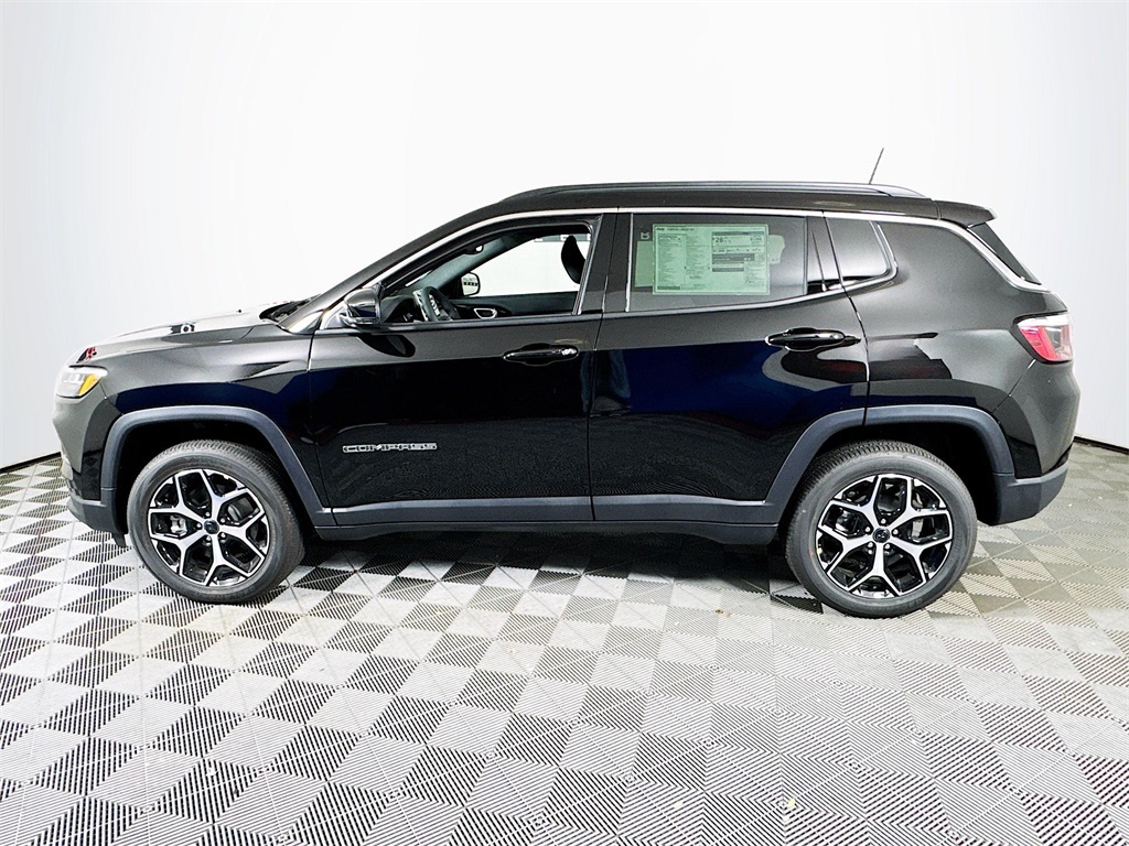 2026 Jeep Compass Limited Image 8 of 34