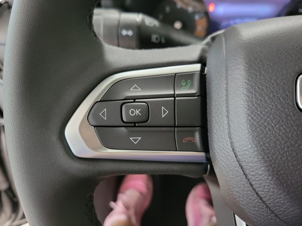 2026 Jeep Compass Latitude Image 17 of 21