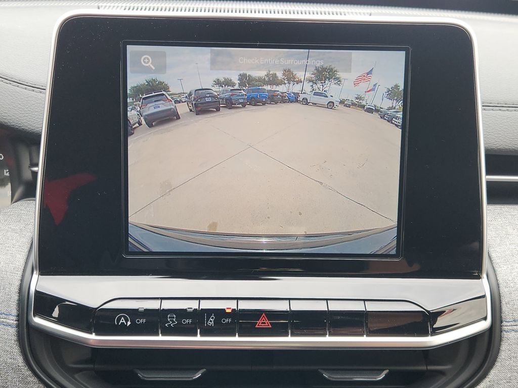 2026 Jeep Compass Latitude Image 16 of 24