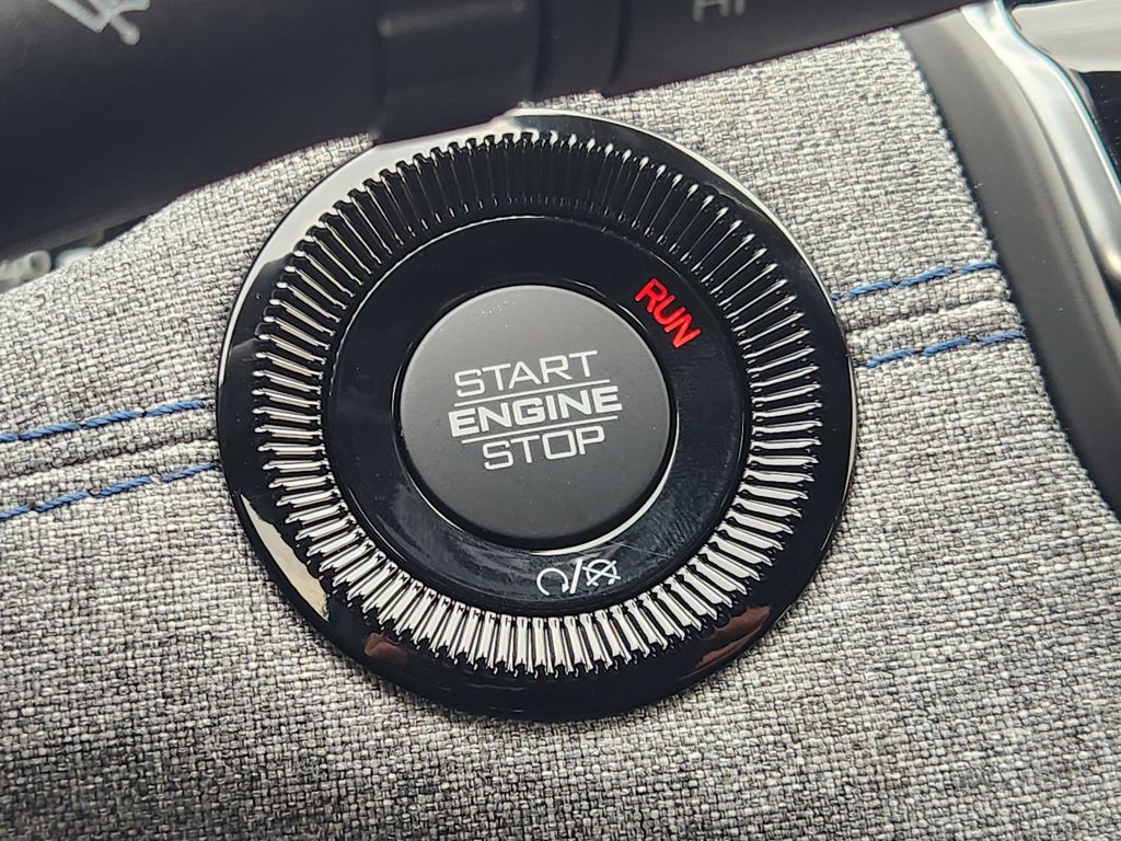 2026 Jeep Compass Latitude Image 15 of 24