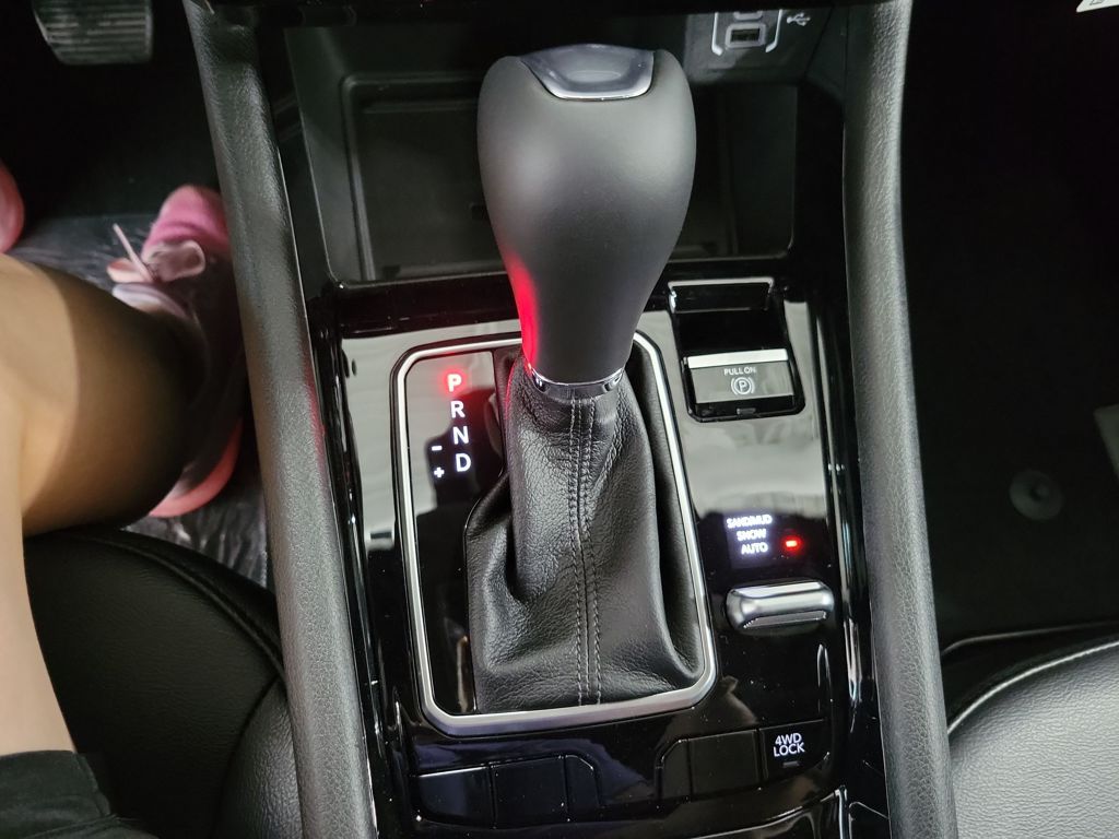 2026 Jeep Compass Latitude Image 15 of 21