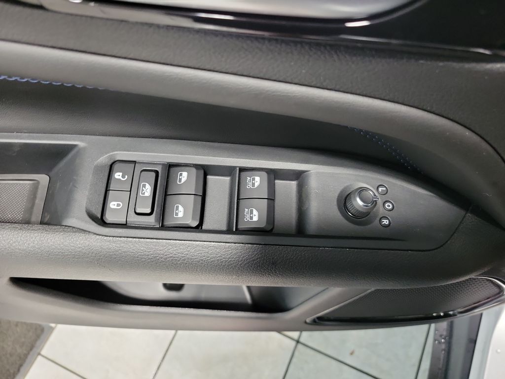 2026 Jeep Compass Latitude Image 18 of 21