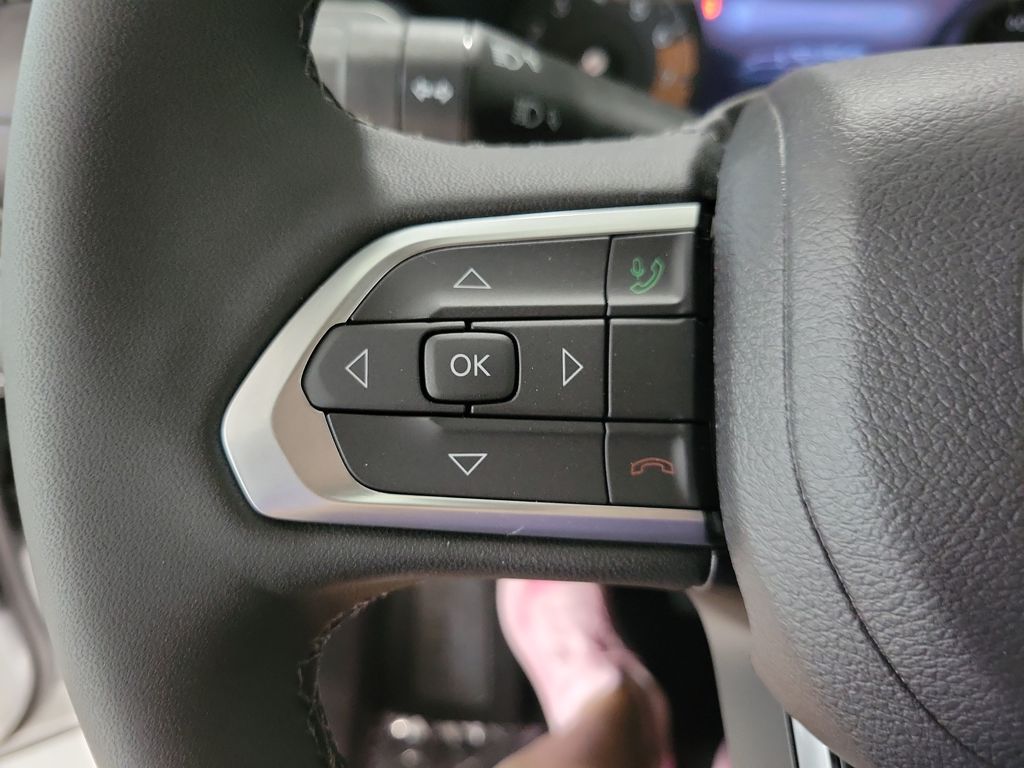 2026 Jeep Compass Latitude Image 16 of 21