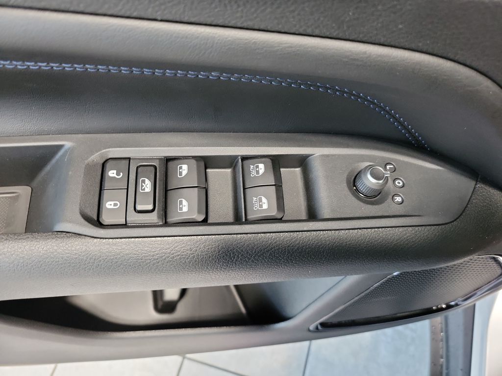 2026 Jeep Compass Latitude Image 23 of 24