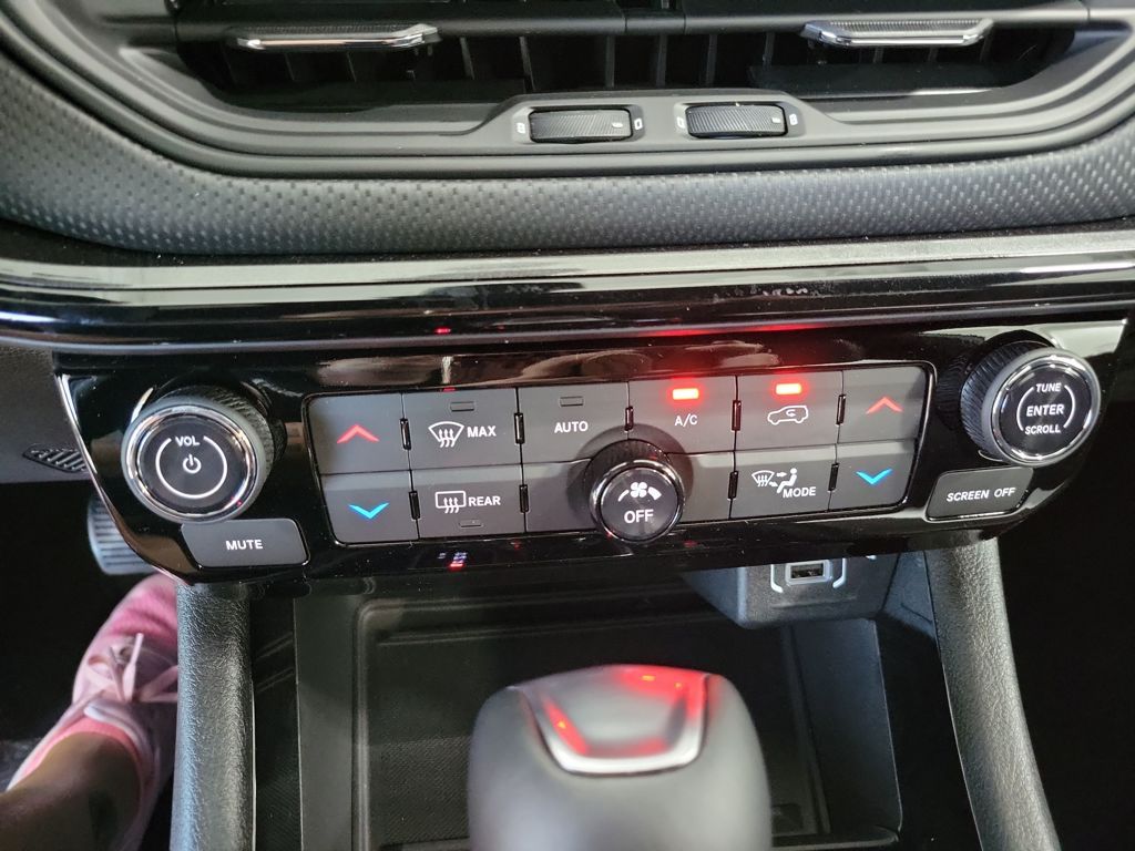 2026 Jeep Compass Latitude Image 21 of 24