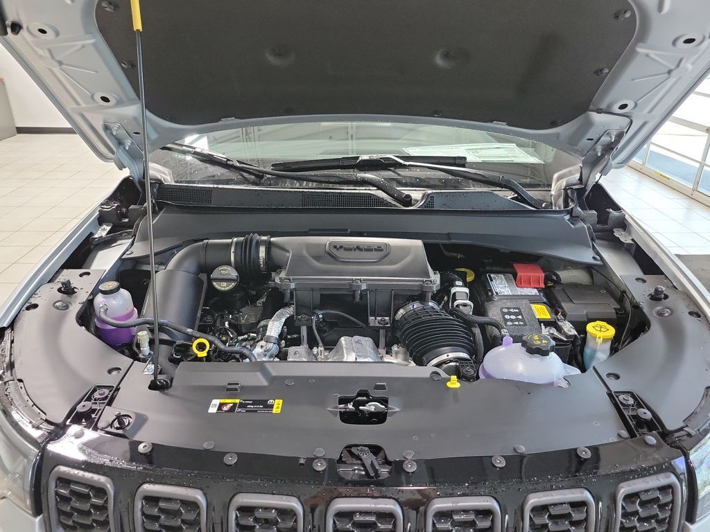 2026 Jeep Compass Latitude Image 7 of 24