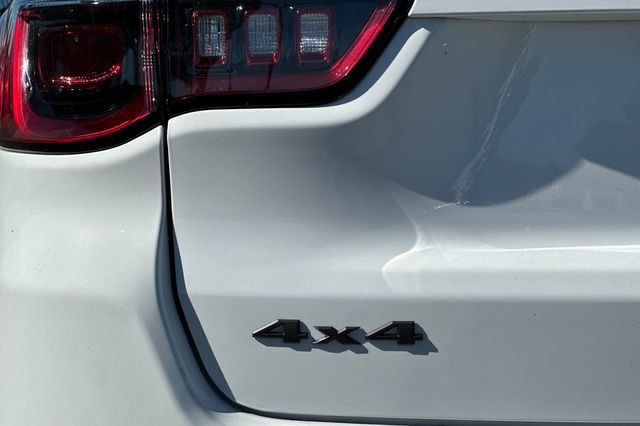 2026 Jeep Compass Latitude Image 23 of 27