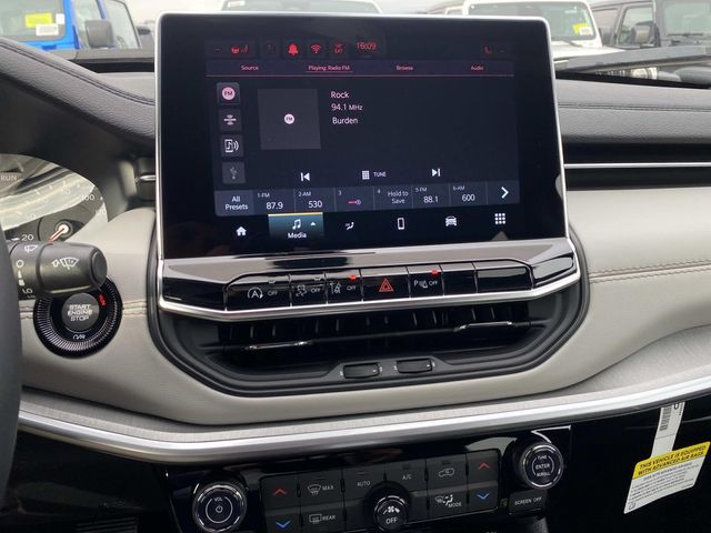 2026 Jeep Compass Limited Image 10 of 15