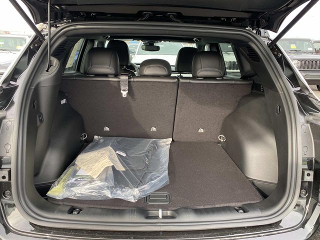 2026 Jeep Compass Limited Image 6 of 15