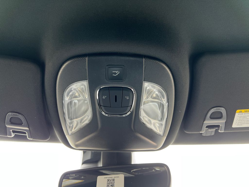 2026 Jeep Compass Limited Image 26 of 27