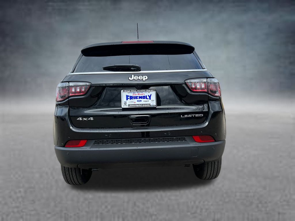 2026 Jeep Compass Limited Image 9 of 27