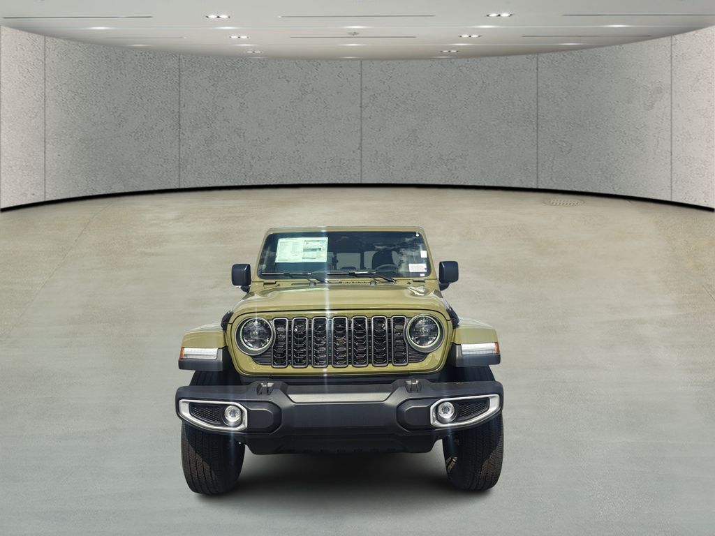 2026 Jeep Gladiator Sahara Image 3 of 26
