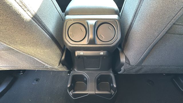 2026 Jeep Gladiator Sport S Image 25 of 29