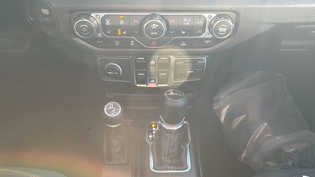 2026 Jeep Gladiator Sport S Image 22 of 29