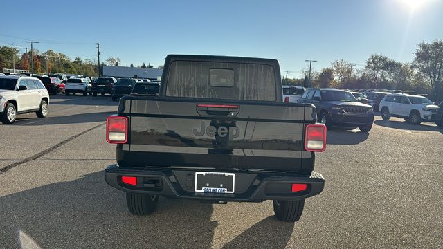 2026 Jeep Gladiator Sport S Image 6 of 29